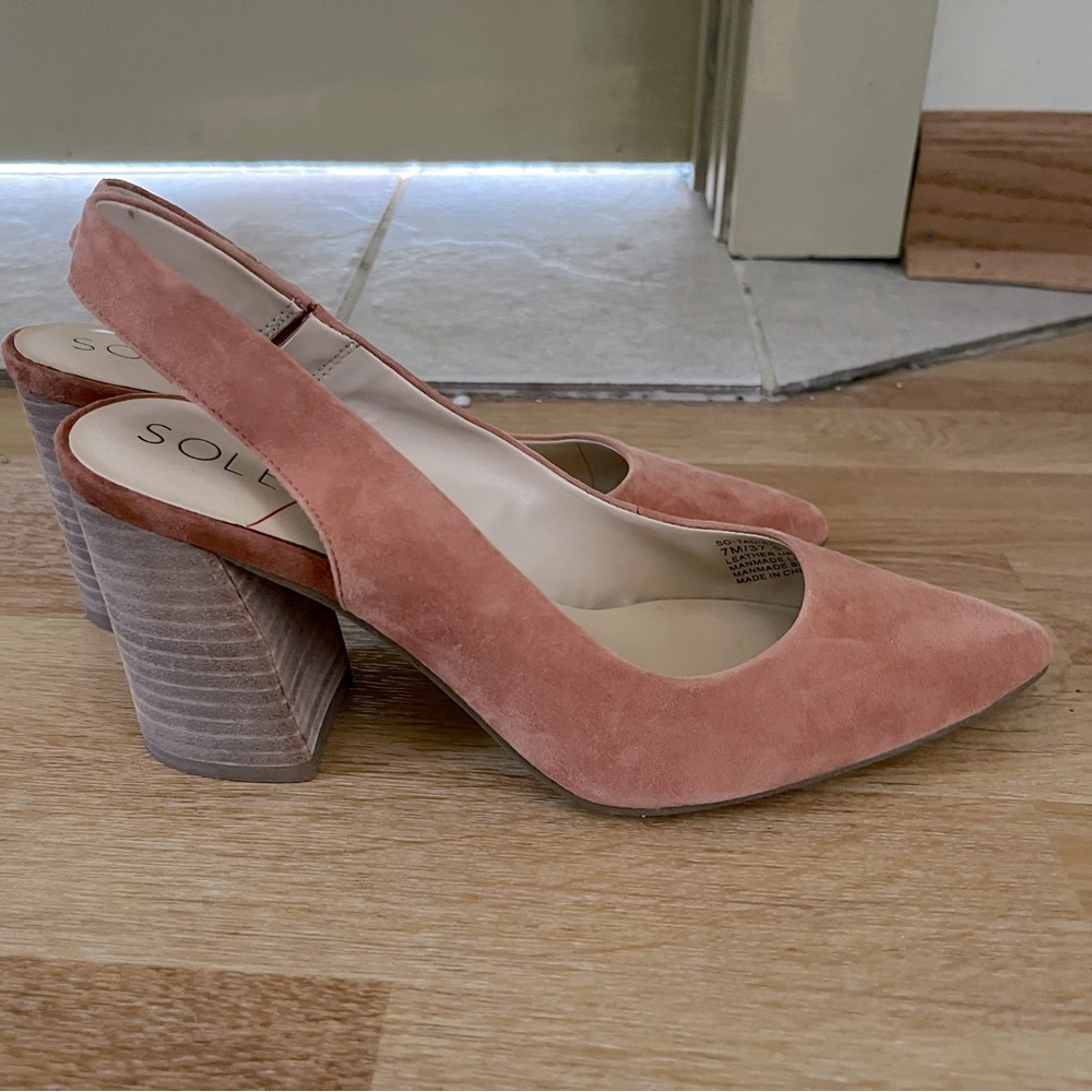 Suede peach sling back heels